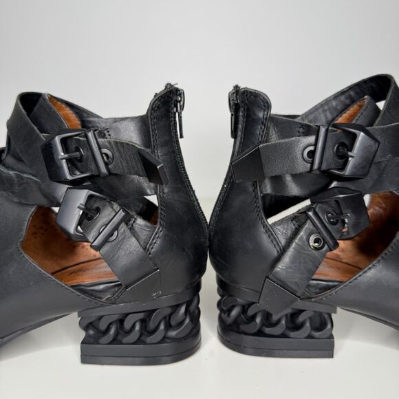 Jeffrey Campbell Everly Cutout Black Leather Ankle Booties Chainlink Heel - Picture 7 of 9